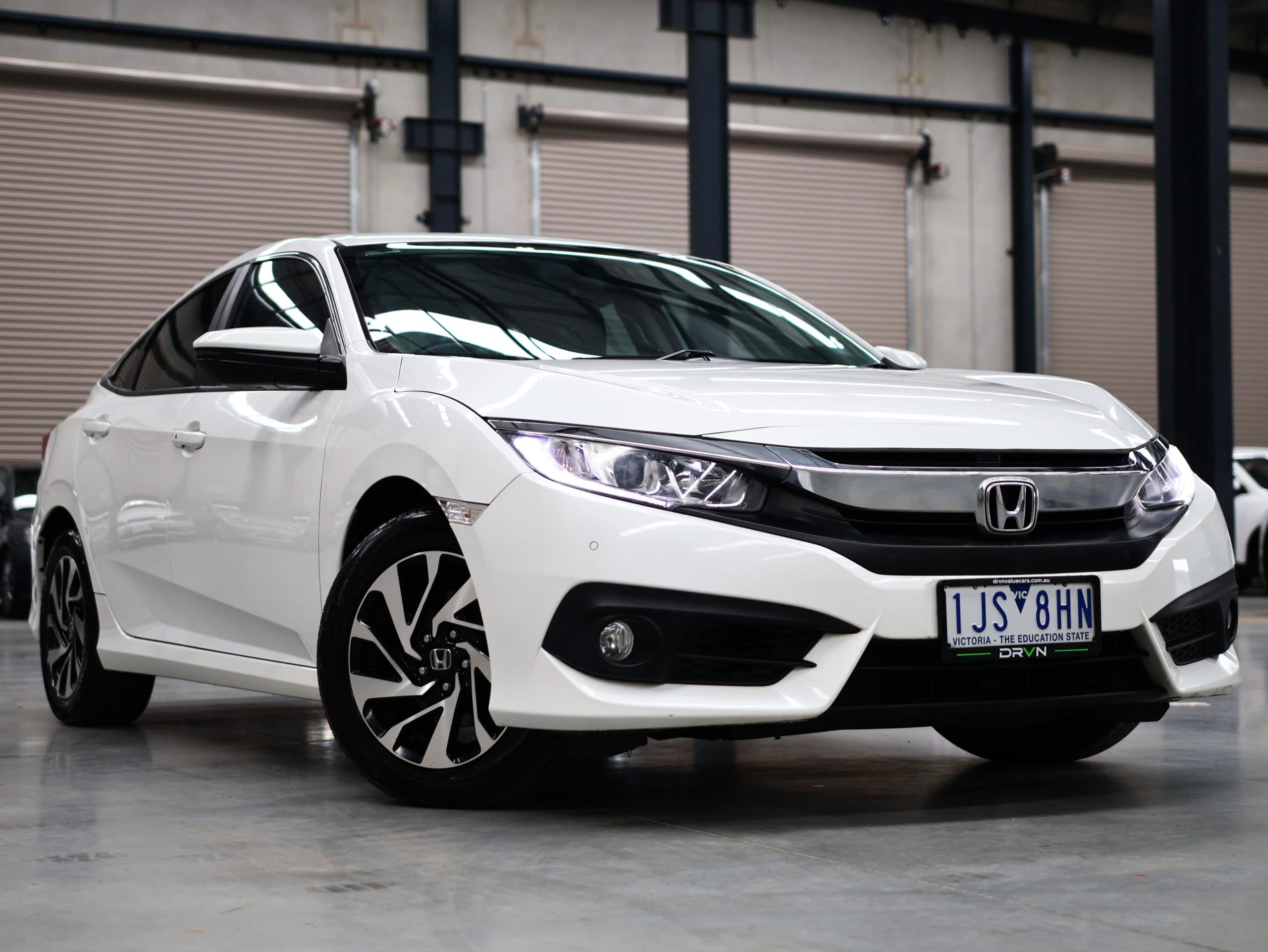 2017 Honda Civic 10th Gen MY16 VTi-S Sedan 4dr CVT 1sp 1.8i — photo 1 of 25