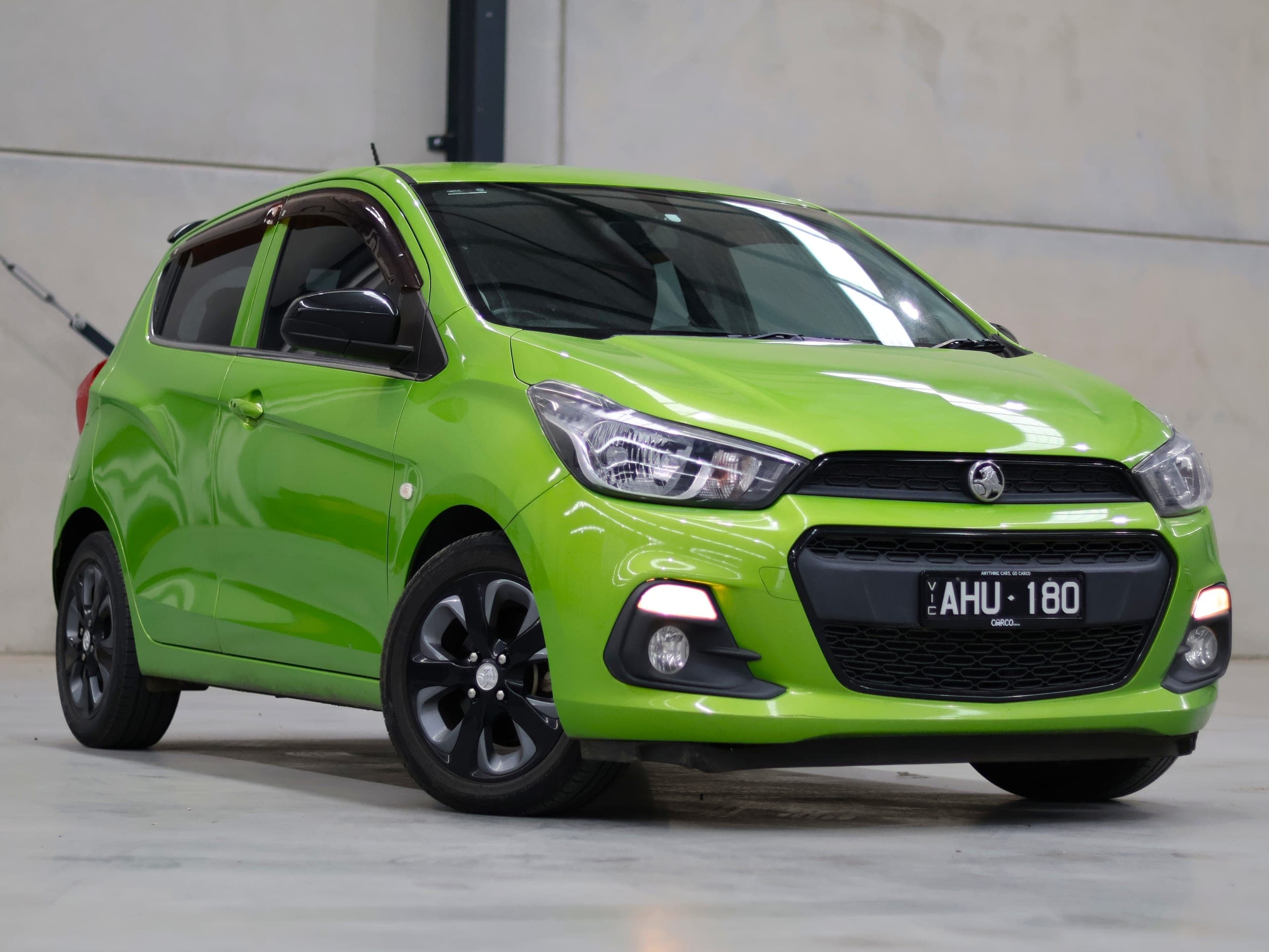 2016 Holden Spark MP MY16 LT Hatchback 5dr CVT 1sp 1.4i — photo 1 of 18