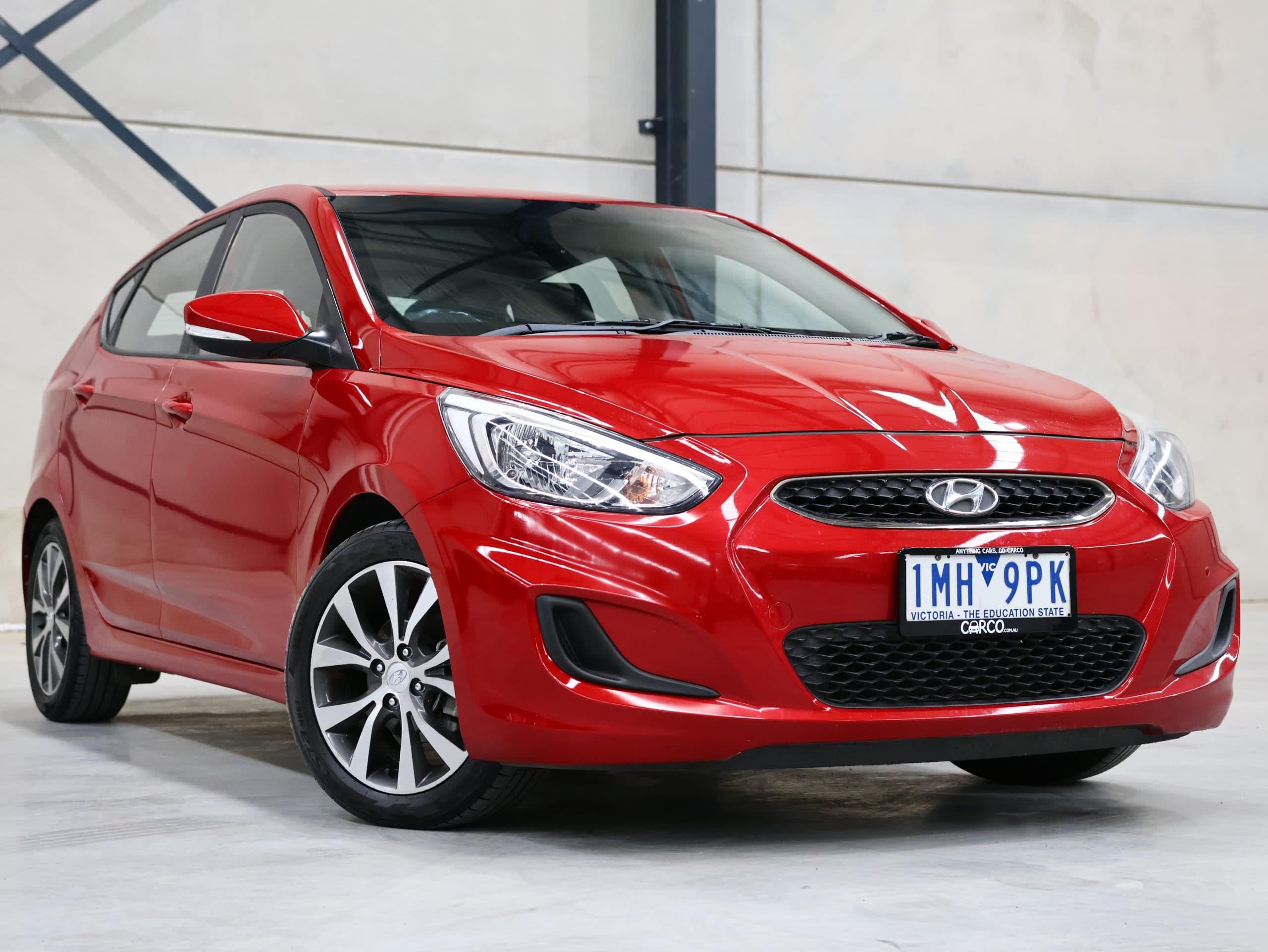 2018 Hyundai Accent RB6 MY18 Sport Hatchback 5dr Spts Auto 6sp 1.6i — photo 1 of 17